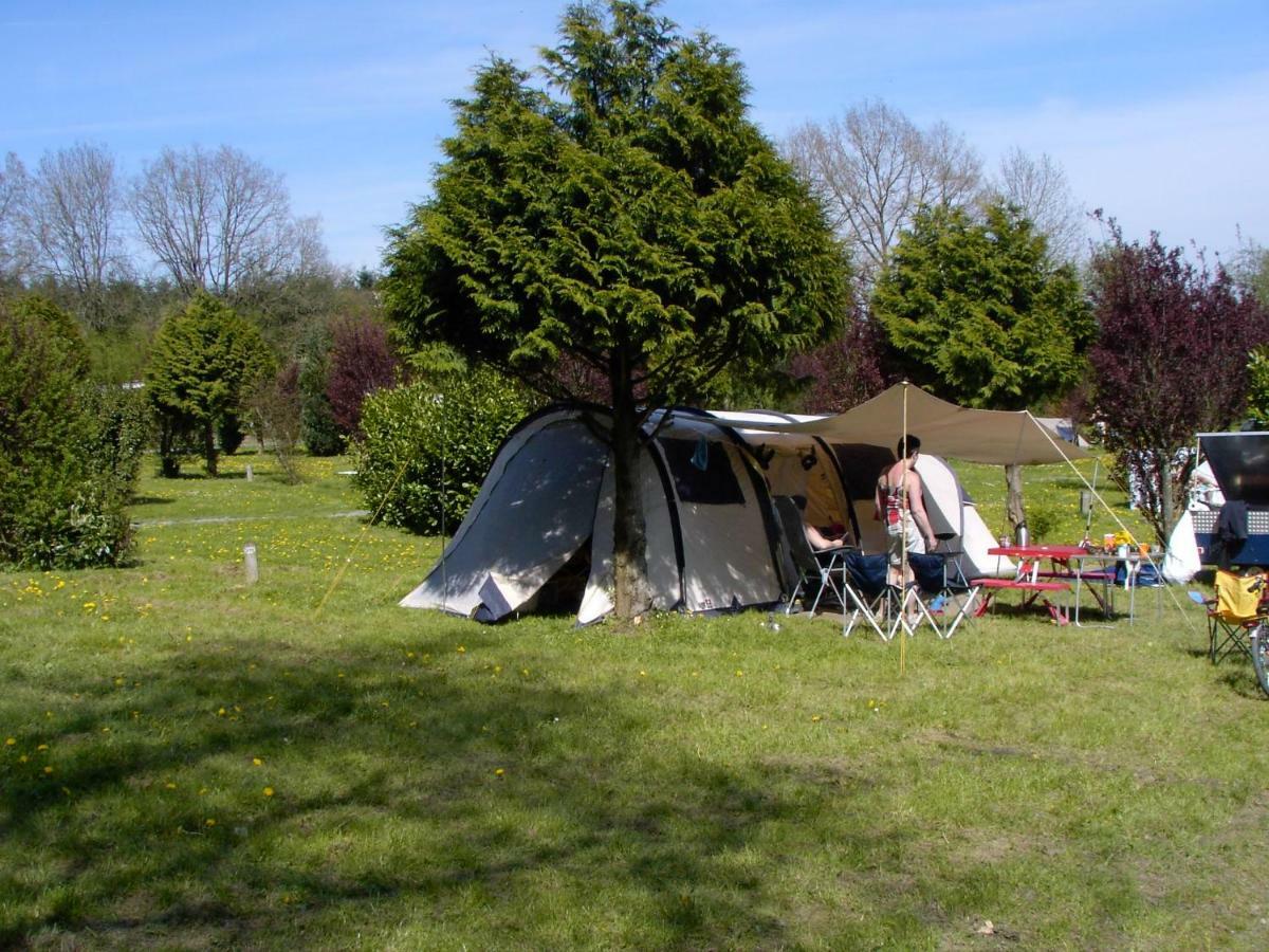 Safari Tent At Camping Le Roptai Hotell Rochefort Eksteriør bilde